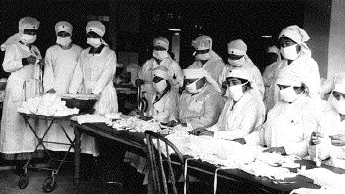 The Spanish Influenza claimed the lives of at least 500,000 Americans between 1918 and 1919. 