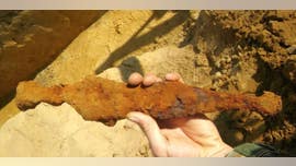 2,000-year-old silver dagger used by Roman soldier unearthed by scientists