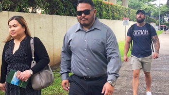 Homeless man sues Honolulu, police after being forced to lick urinal, lawsuit claims