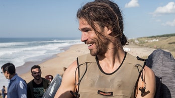 Pro surfer Alex Botelho rushed to hospital after serious incident at surfing competition