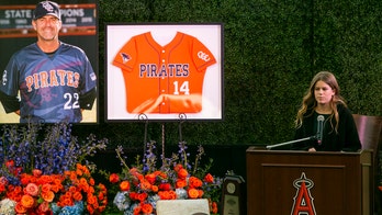 Memorial held for coach, family killed in Bryant crash