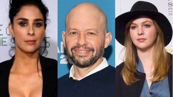 Celebrities shred Bloomberg, praise Warren at Nevada Democratic debate: 'Elizabeth just finished off Mike'