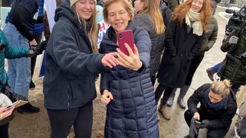 Democracy 2020 Digest: Struggling Warren pulls back from South Carolina, puts her chips on Nevada