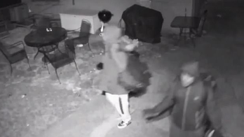 Soldier in Iraq captures crooks burglarizing Illinois home with doorbell camera app