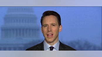 Josh Hawley: Coronavirus outbreak was 'epic failure' by China, but Americans should not panic