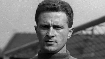 Gregg, former Man United player and Munich hero, dies at 87