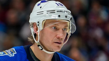 Bouwmeester back in St. Louis, 'on the road to recovery'