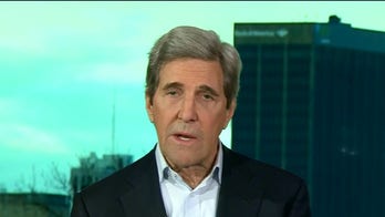 White House to meet with airline CEOs about carbon footprint as Kerry remains silent on private jet use