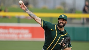 Friendly to Fiers: A's pitcher gets cheers in spring game