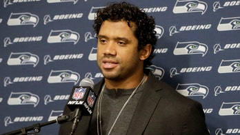 Russell Wilson: Colin Kaepernick was trying to 'symbolize the right thing' by kneeling during the anthem