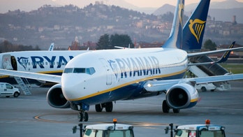 'Flight from hell': 4 Ryanair passengers allegedly faint on flight to Scotland