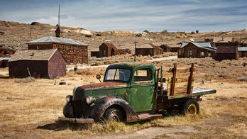 5 American ghost towns abandoned to time