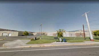 Oregon bipartisan bill would force jail to give up ICE contract