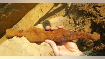 2,000-year-old silver dagger used by Roman soldier unearthed by scientists