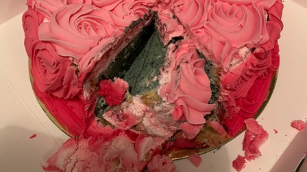 Woman claims bakery cake was 'completely green' with mold