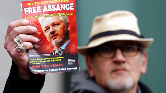 Lawyers for Julian Assange seeking French asylum