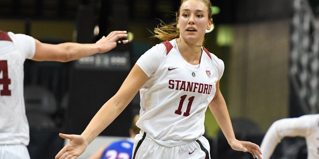 Alanna Smith helped Stanford to a Pac-12 title in 2019. (Photo by Mitchell Layton/Getty Images)
