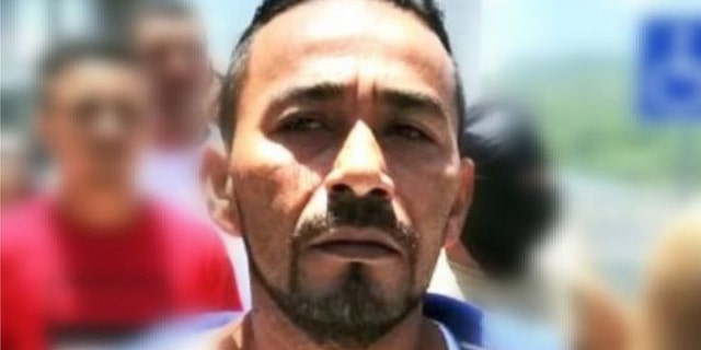 Alexander "El Porky" Mendoza, an MS-13 leader, has escaped from police custody in Honduras.