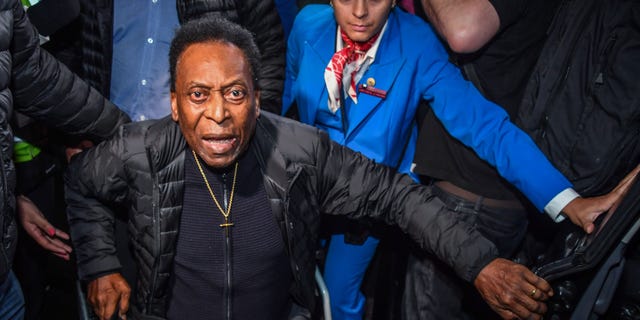 Brazilian football great Edson Arantes do Nascimento, known as Pele, arrives at Guarulhos International Airport last April.