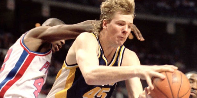 NBA great Rik Smits starred at Marist in the 80s. (MATT CAMPBELL/AFP via Getty Images)