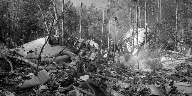 An improperly-sealed door on Turkish Airlines Flight 981 led to the plane's demise.
