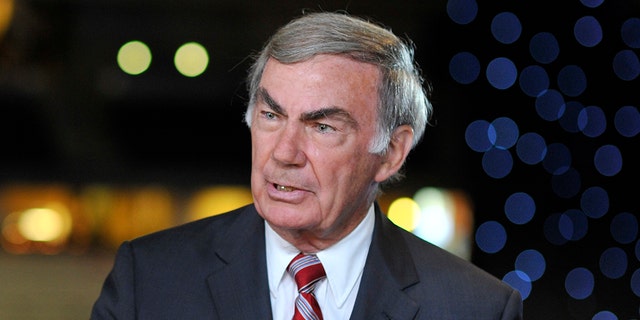 Sam Donaldson: The Blonde Hair That Set the Standard for News Anchors - wide 8