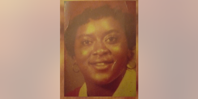 A photo of Frances Campbell.