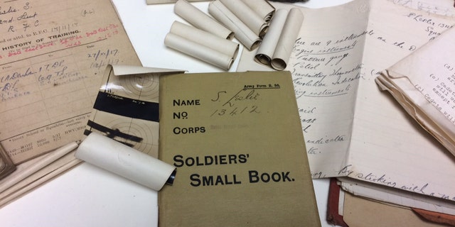 Leslie's memorabilia. (Credit: Hansons Auctioneers)