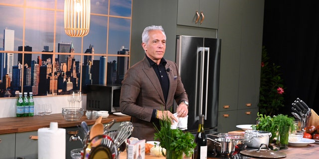 According to the Food Network star, it all comes down to ingredients.