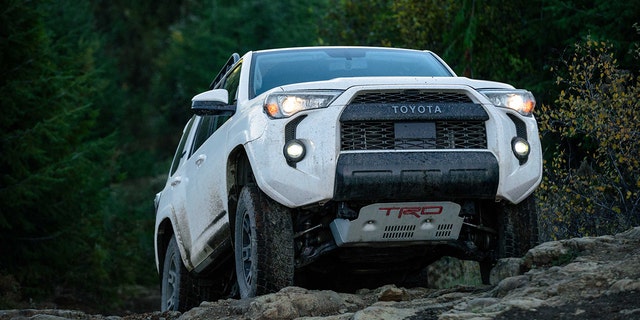 Test Drive The Toyota 4runner Trd Pro Is An Old School Truck With New Tricks Fox News