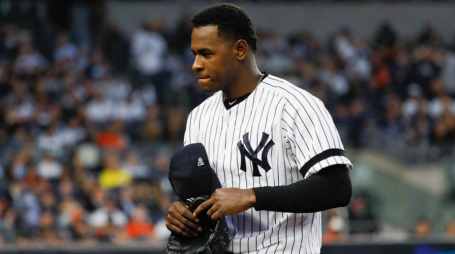 Yankees' Luis Severino, wife Rosmaly take part in underwater maternity  photoshoot