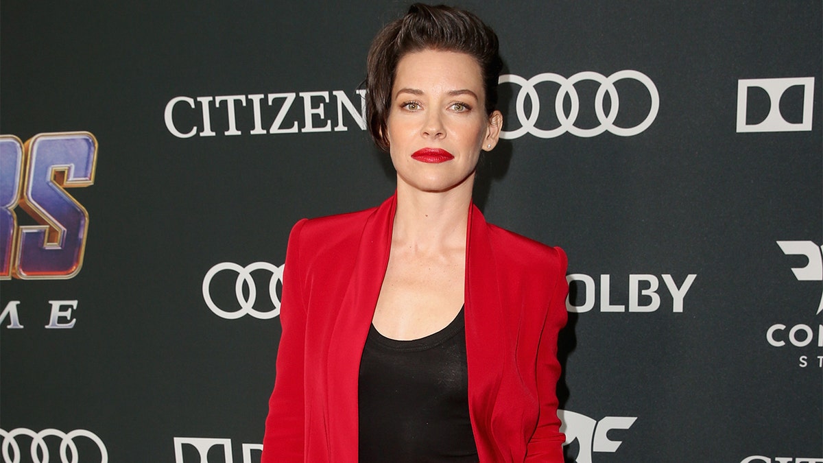 Evangeline Lilly said that vaccine mandates are "not safe."