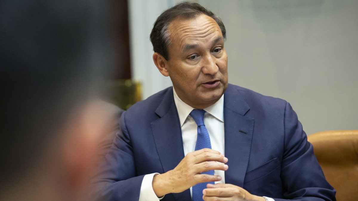 United CEO Oscar Munoz, along with United President J. Scott Kirby, said in a memo to employees that the airline would be cutting flight capacity by roughly half.