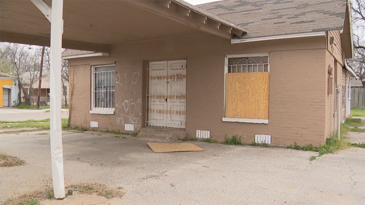 Clyde Barrow family home and filling station in West Dallas as it looks today.