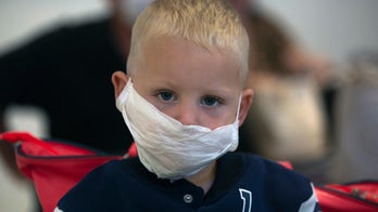 Americans, foreigners desperately try to leave South Africa ahead of coronavirus lockdown