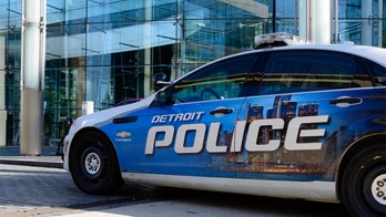 Detroit police face temporary ban on batons, other anti-protest gear: judge