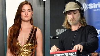 Meryl Streep's daughter Grace Gummer files for divorce