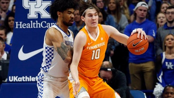 Fulkerson scores 27, Tennessee stuns No. 6 Kentucky 81-73