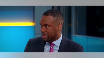 Lawrence Jones: Democrats want Sanders out to keep Biden from being 'exposed'