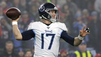 Titans agree to four-year extension with QB Ryan Tannehill