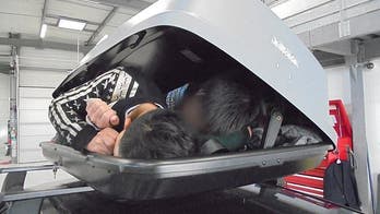 Man who tried to smuggle 3 people inside car roof box into UK jailed