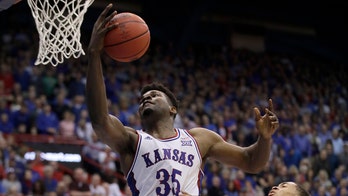 Azubuike scores career-high 31, No. 1 Kansas beats TCU 75-66
