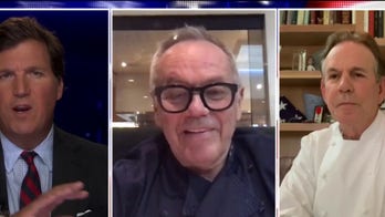 Wolfgang Puck paints dire picture for food service industry if Congress doesn't act: 'We can't wait a month'