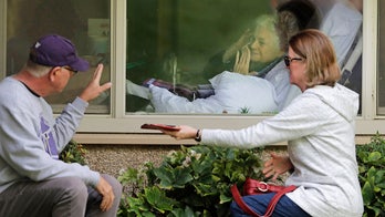 In pictures: How coronavirus is changing daily lives in the US