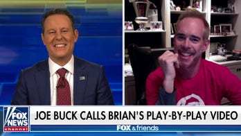 Joe Buck calls home video play-by-plays for charity amid coronavirus outbreak, says he's 'getting a great response'