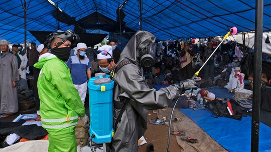 Around 10,000 Muslims, Christians gather for events in Indonesia during coronavirus outbreak