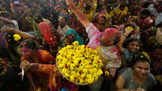 India’s Holi Festival subdued amid coronavirus outbreak