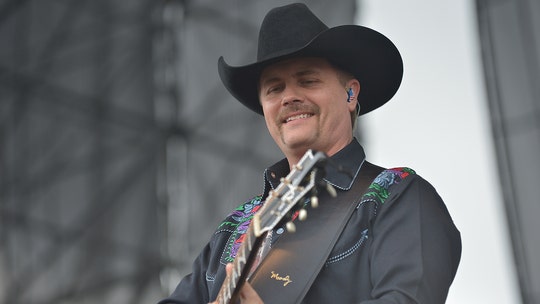 Country star John Rich previews new song to be performed at free, streaming concert