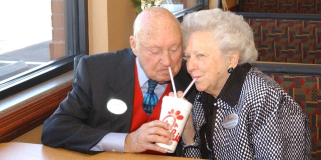 S. Truett Cathy, Chick-fil-A founder, and his wife, Jeannette.