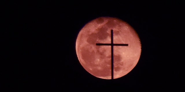 Detail of the 'Full Moon Pink' view from Oaxaca, Mexico on April 20, 2019 in Oaxaca, Mexico - file photo.